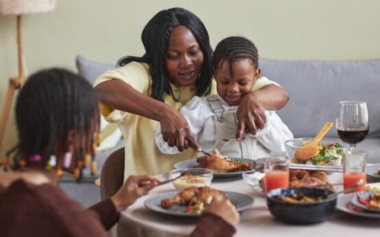 Alimentação da Mãe Durante a Amamentação: O Que É Ideal